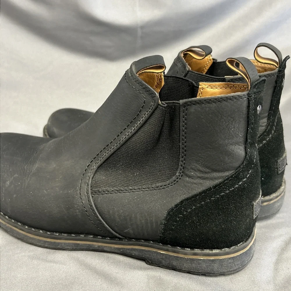 Izod Lucas Mens Size 8 M Black‎ Classic Outdoor Leather Chukka Boots Shoes